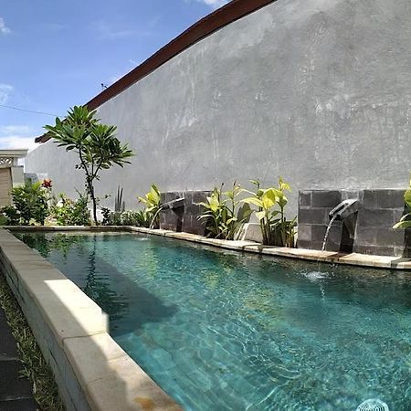 Villa Santika Banjar  ภายนอก รูปภาพ